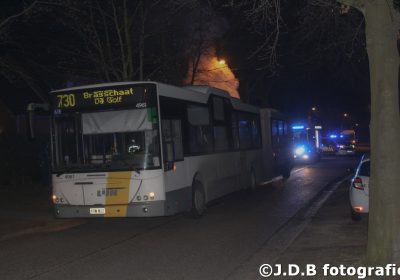 Maxim zondaar In Busbrand te Brasschaat – Welkom op 112fotografie.be